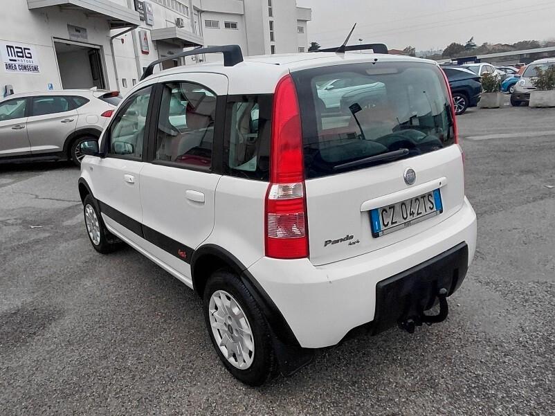 Fiat Panda 1.2 4x4 Climbing "GPL + GANCIO TRAINO"