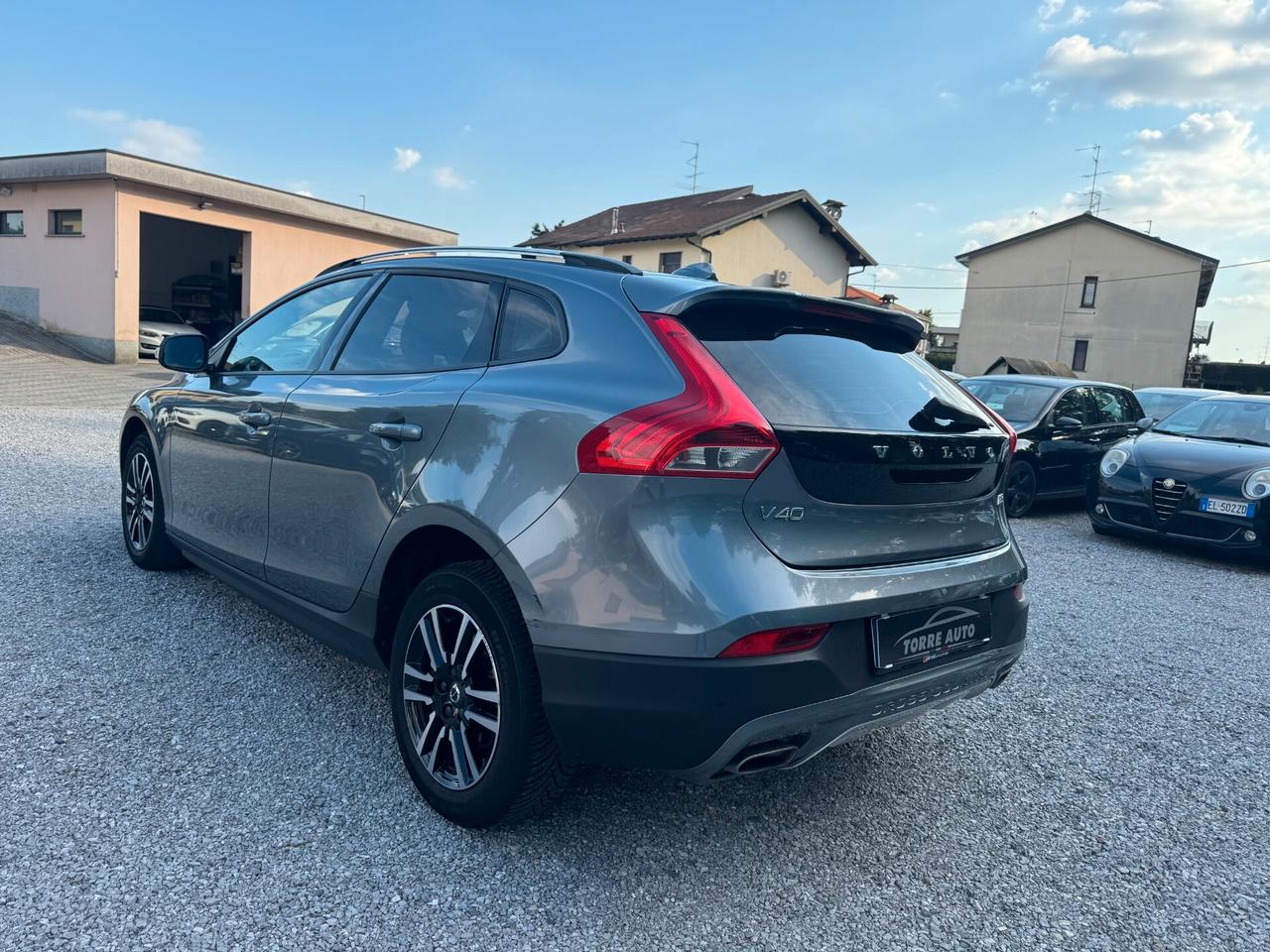 Volvo V40 Cross Country V40 Cross Country D3 Geartronic Style Plus