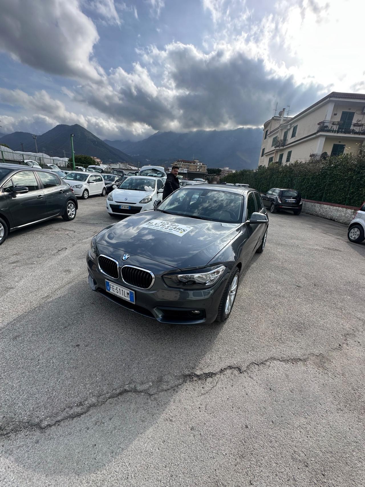 Bmw 116 116d 5p. Urban