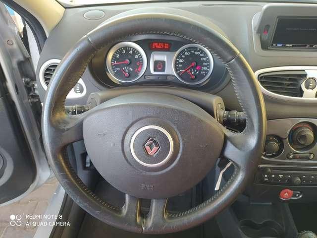 Renault Clio Clio III 5p 1.2 16v Dynamique Gpl