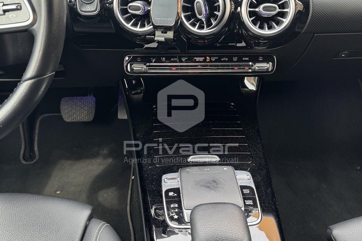 MERCEDES A 180 d Sport