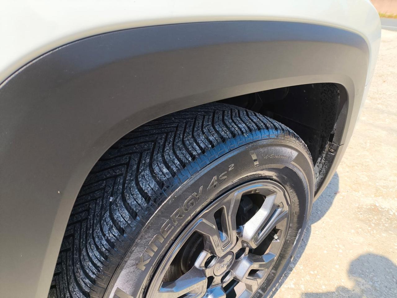 Jeep Renegade 1.6 Mjt 130 CV Longitude