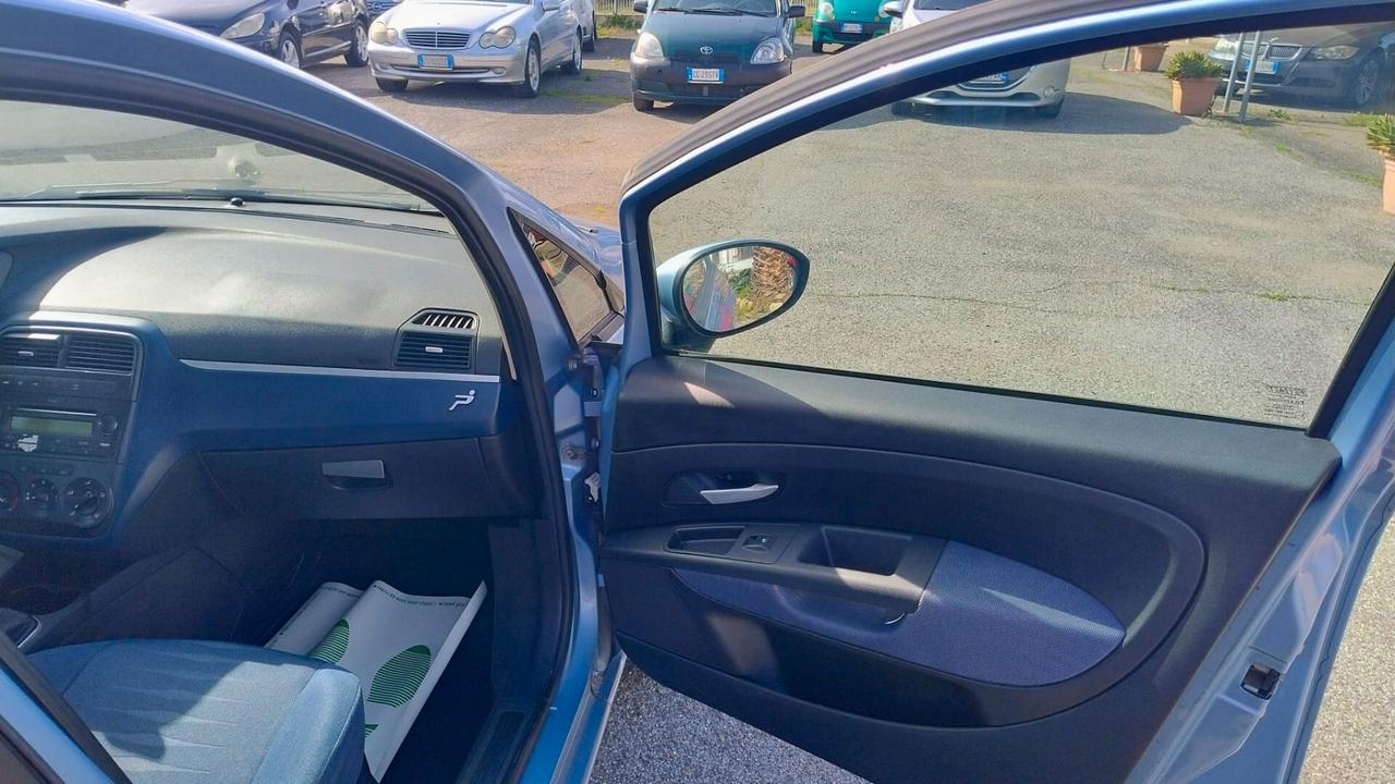 Fiat Grande Punto 1.4 Starjet 16V 5 Porte GPL