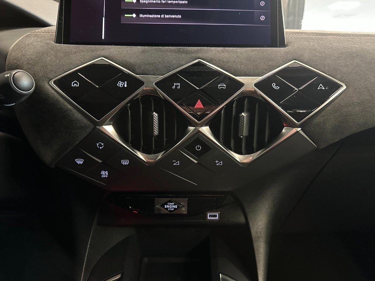 DS DS3 1.5 bluehdi Performance Line 130cv auto