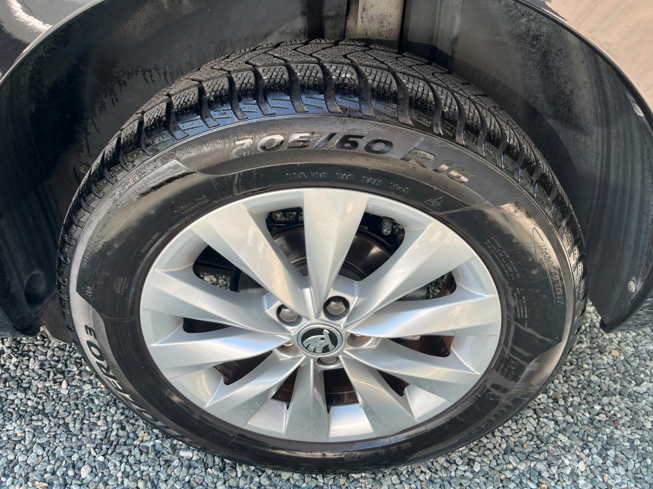 Skoda Kamiq 1.0 TSI 110 CV DSG ***KM 41297***