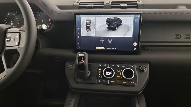 Land Rover Defender 110 3.0D I6 200 CV AWD Auto X-Dynamic SE