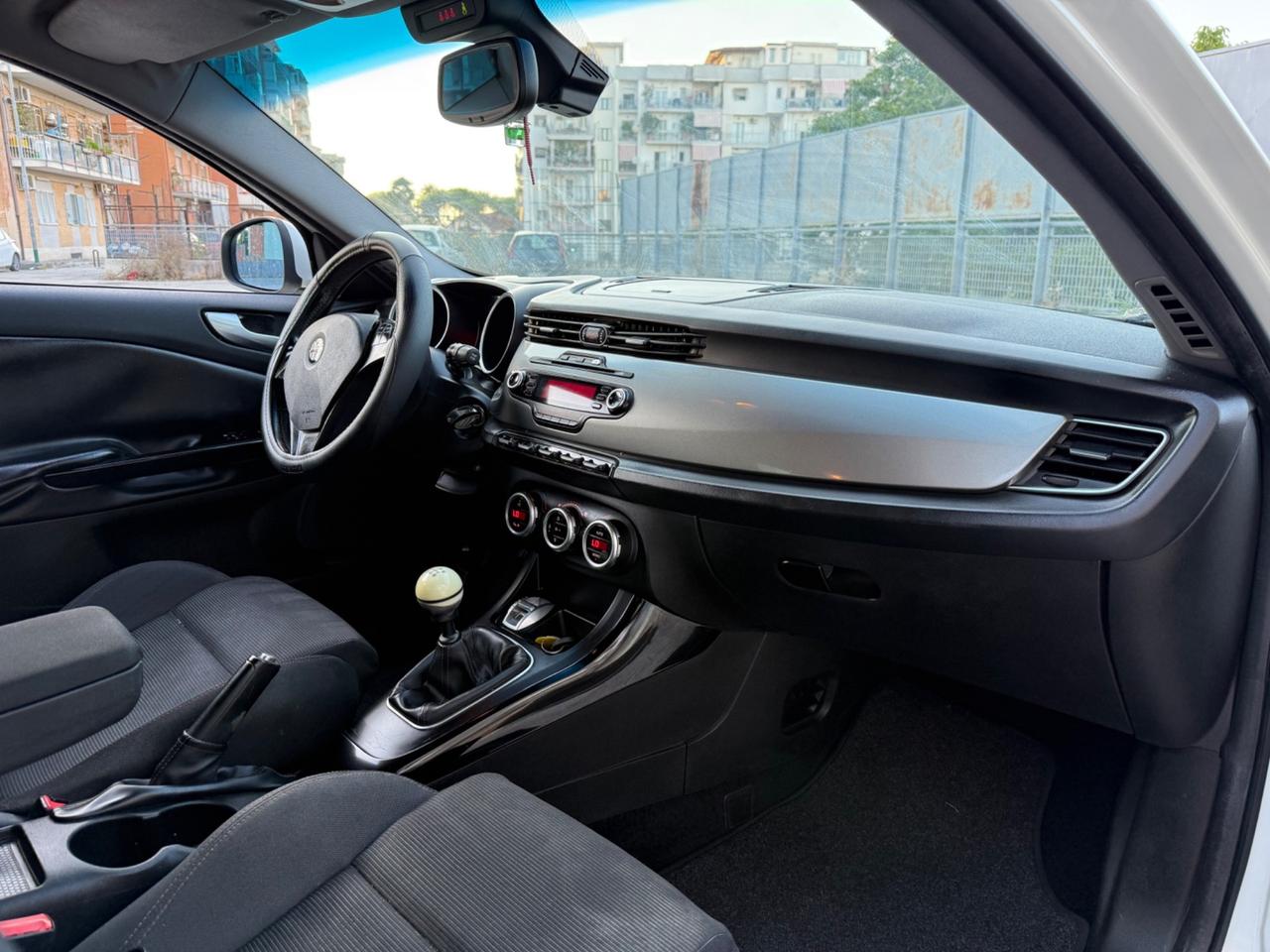 Alfa Romeo Giulietta 1.6 JTDm-2 105 CV Distinctive Full Perfetta