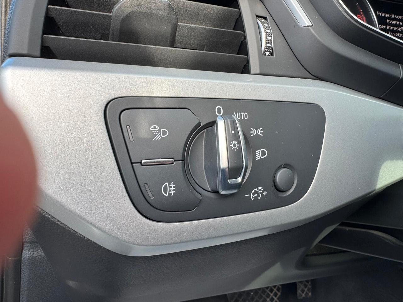 Audi A4 AVANT 2.0 TDI 150CV S TRONIC BUSINESS PLUS 2018