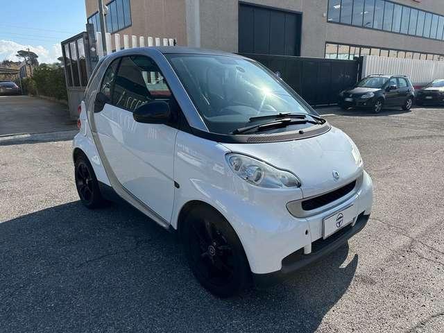 smart forTwo 1000 45 kW MHD coupé pure 61cv