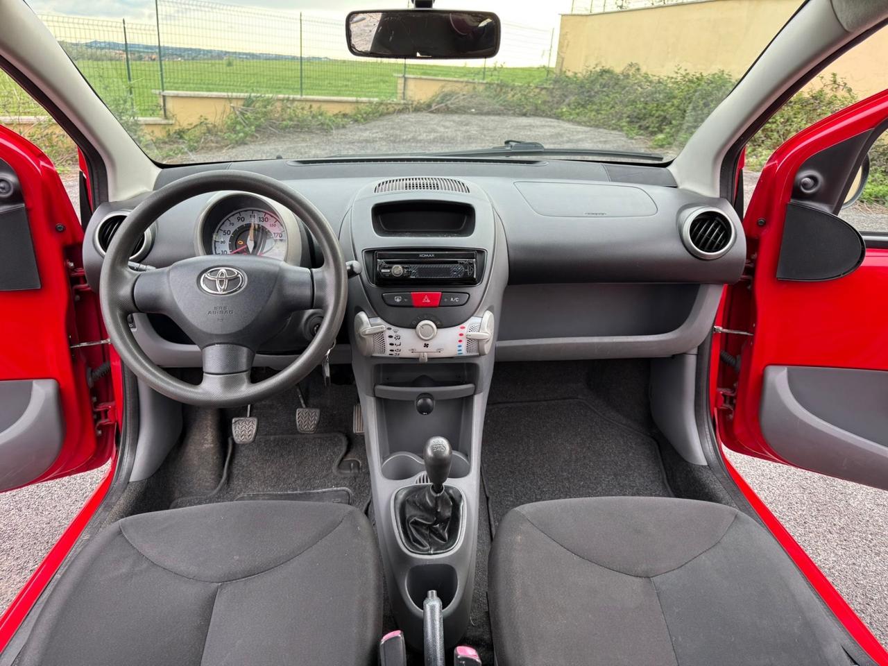 Toyota Aygo 1.0 12V VVT-i 5 porte Sol