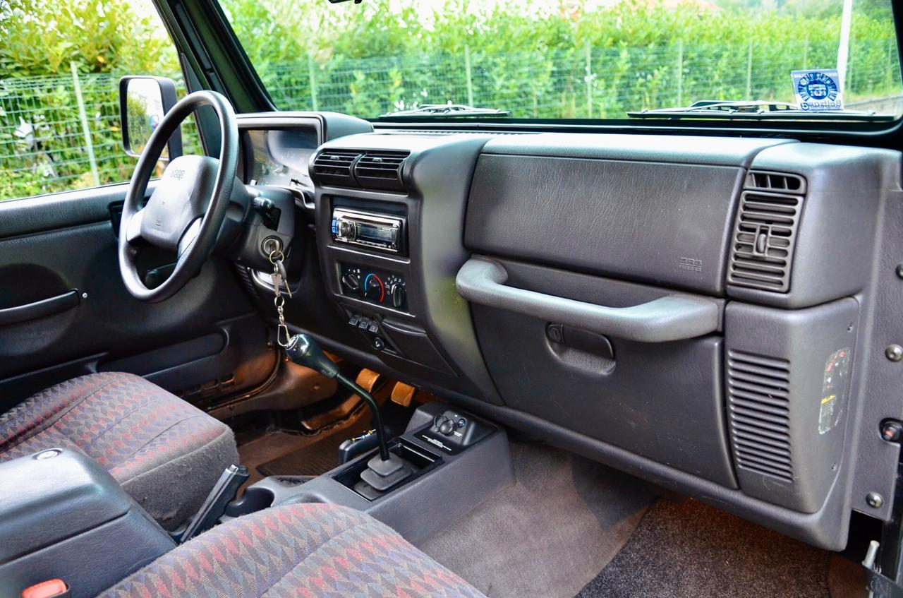 Jeep Wrangler 4.0 cat Sport, CONSERVATA, BUONE CONDIZIONI, BOLLO APPENA PAGATO