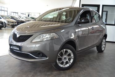 Lancia Ypsilon 0.9 TwinAir 85 CV 5 porte Metano Ecochic Gold