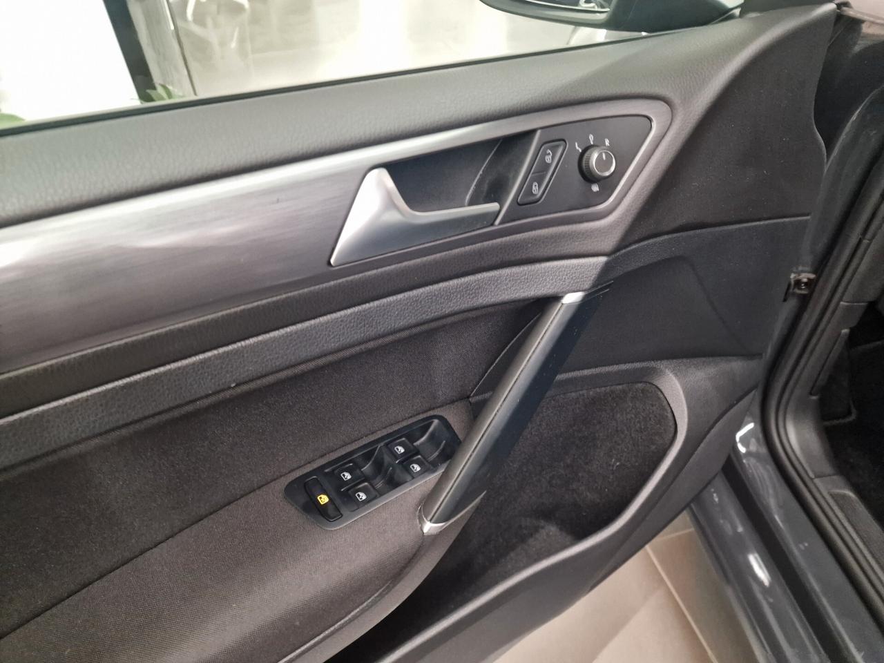 Volkswagen Golf 1.6 TDI 115 CV 5p. Executive BlueMotion Technology