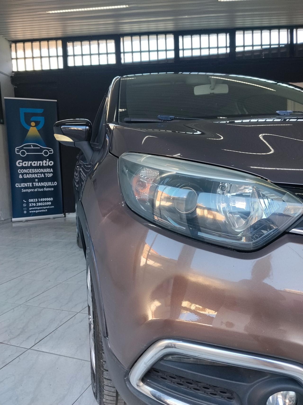 Renault Captur 1.5 diesel 2017 CON GARANZIA