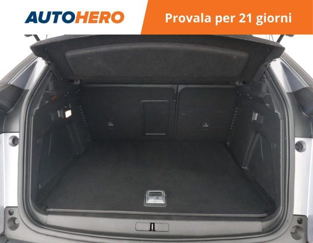 PEUGEOT 3008 Hybrid 225 e-EAT8 Allure Pack