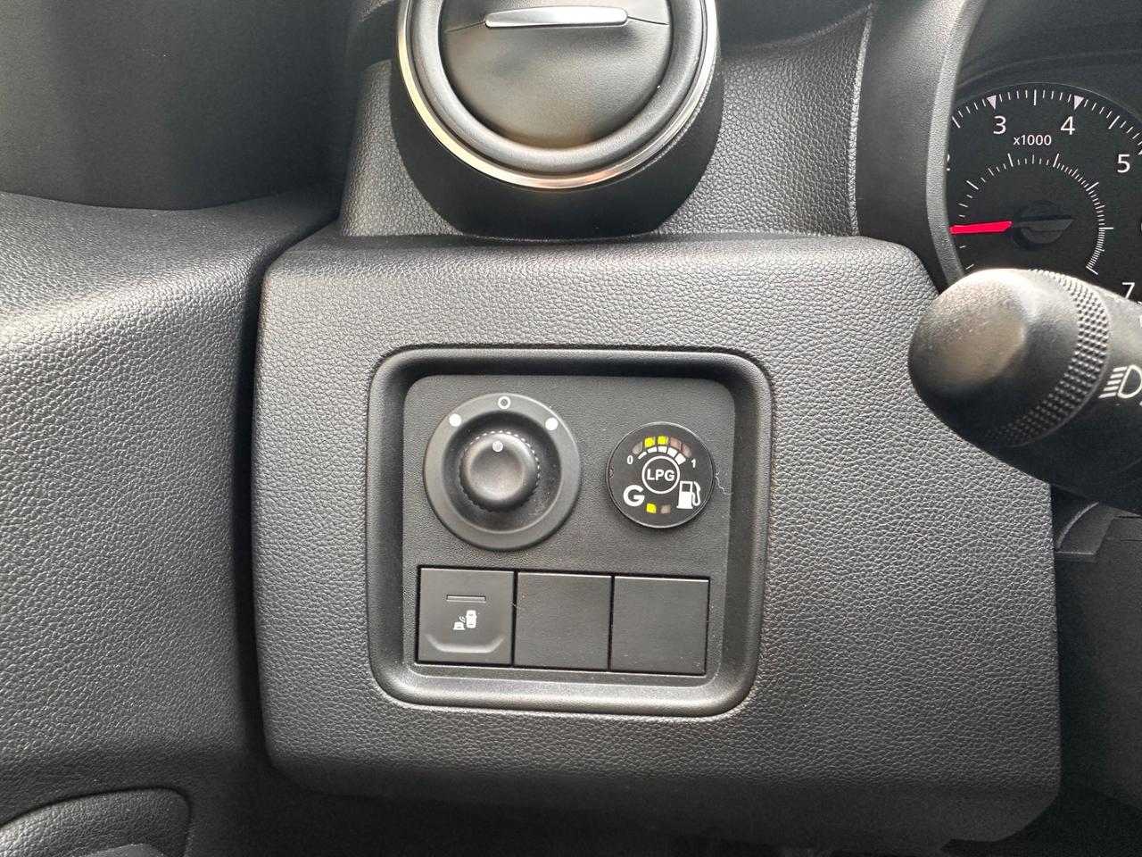 Dacia Duster 1.6 SCe GPL 4x2 Prestige