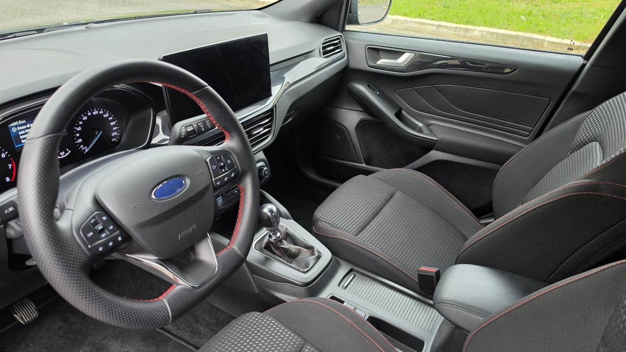 Ford Focus 1.0 EcoBoost Hybrid 125 CV 5p. ST-Line X UNICO PROPRIETARIO OK NEOPATENTATI
