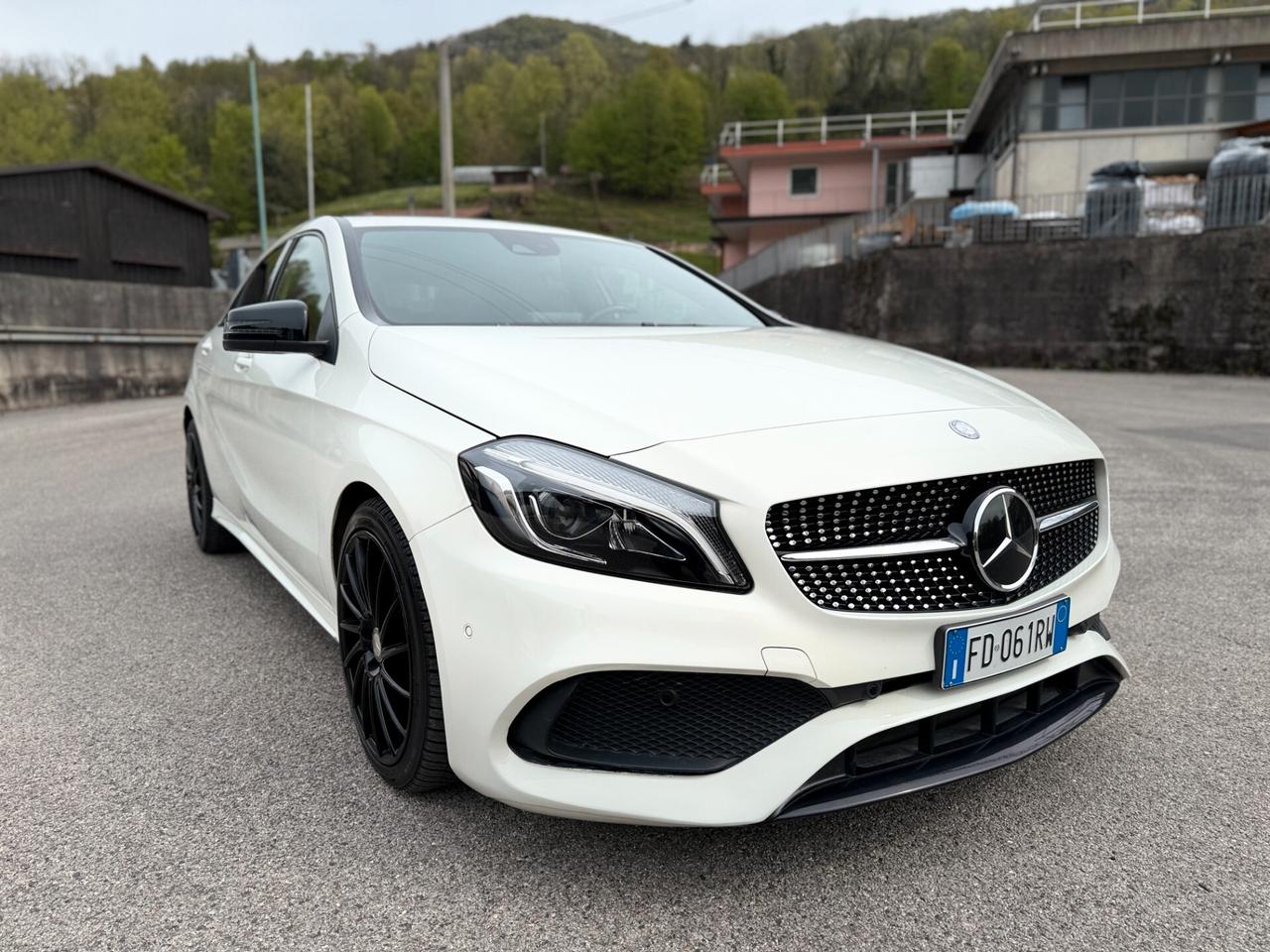 Mercedes-benz A 200 220 d Automatic 4Matic Premium 136CV