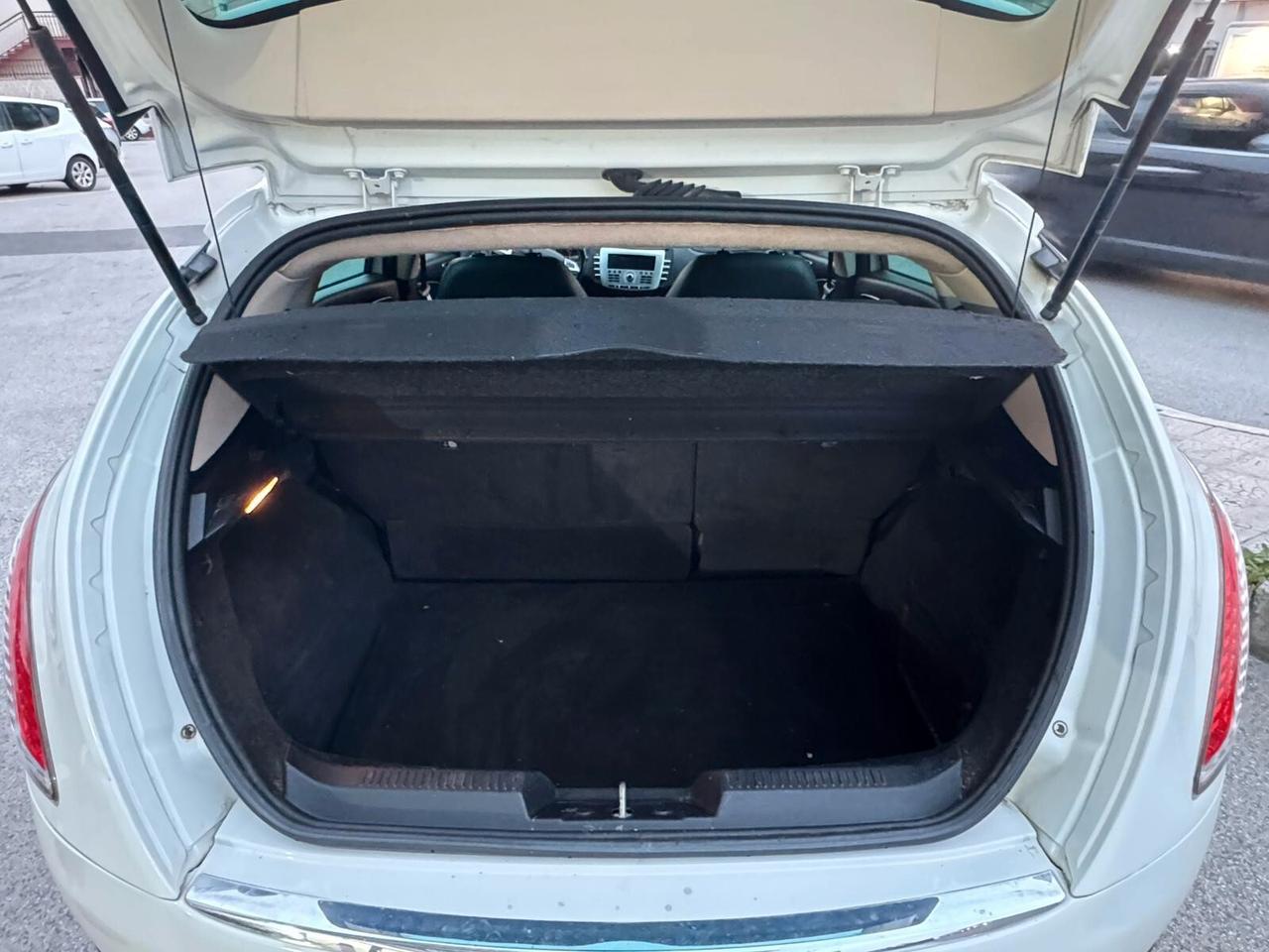 Lancia Delta 1.6 MJT Gold * 105 CV * Perfetta * Garantita 12 Mesi