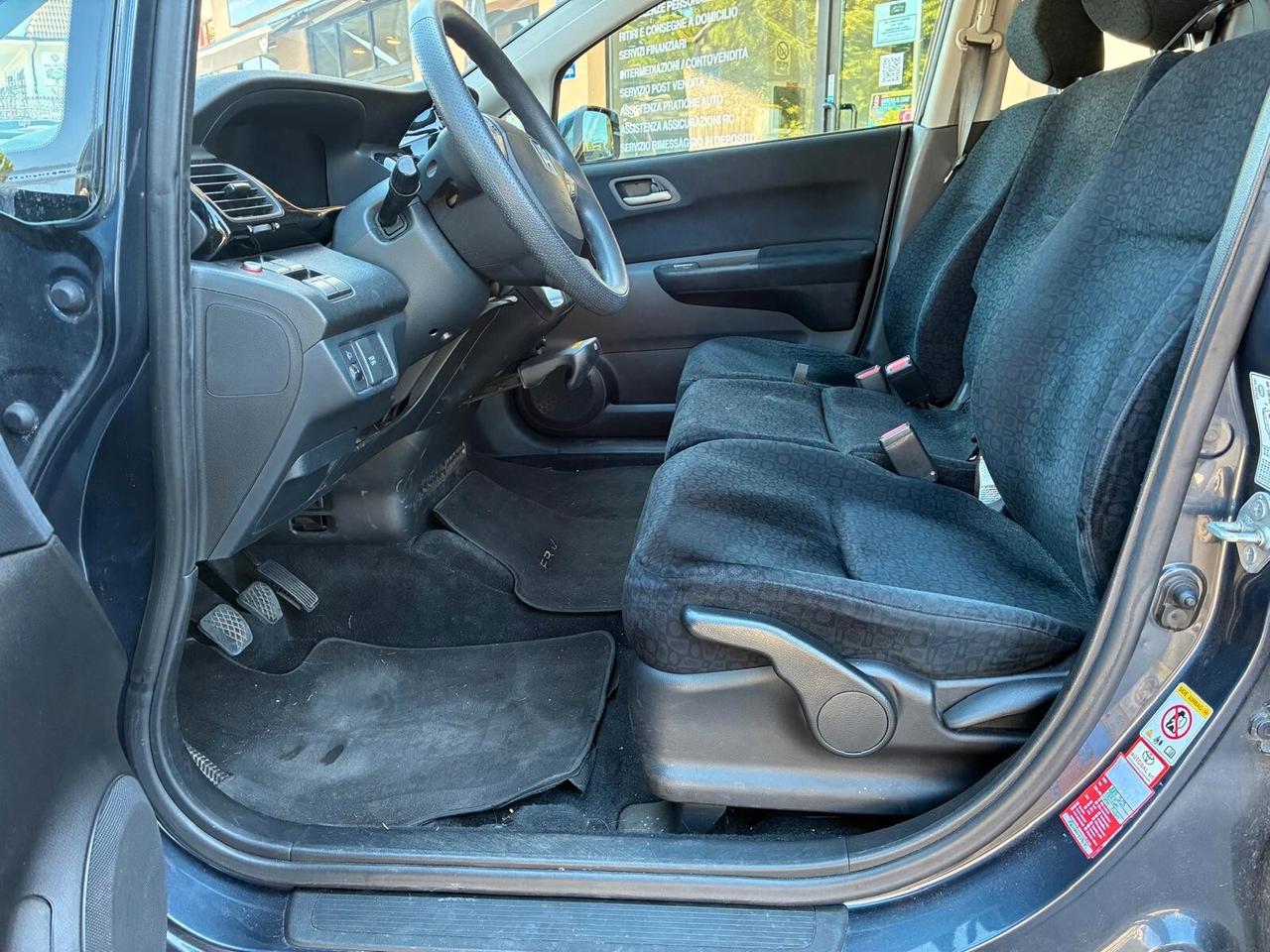 Honda FR-V Neopat. 6 POSTI