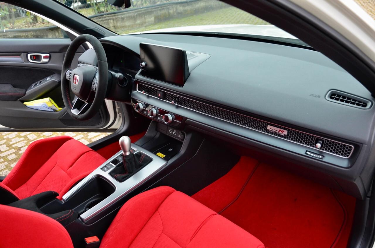 HONDA CIVIC 2.0 TYPE R 330cv, UNICOPROPRIETARIO, UFFICIALE ITALIANA, GARANZIA UFFICIALE, PERMUTE