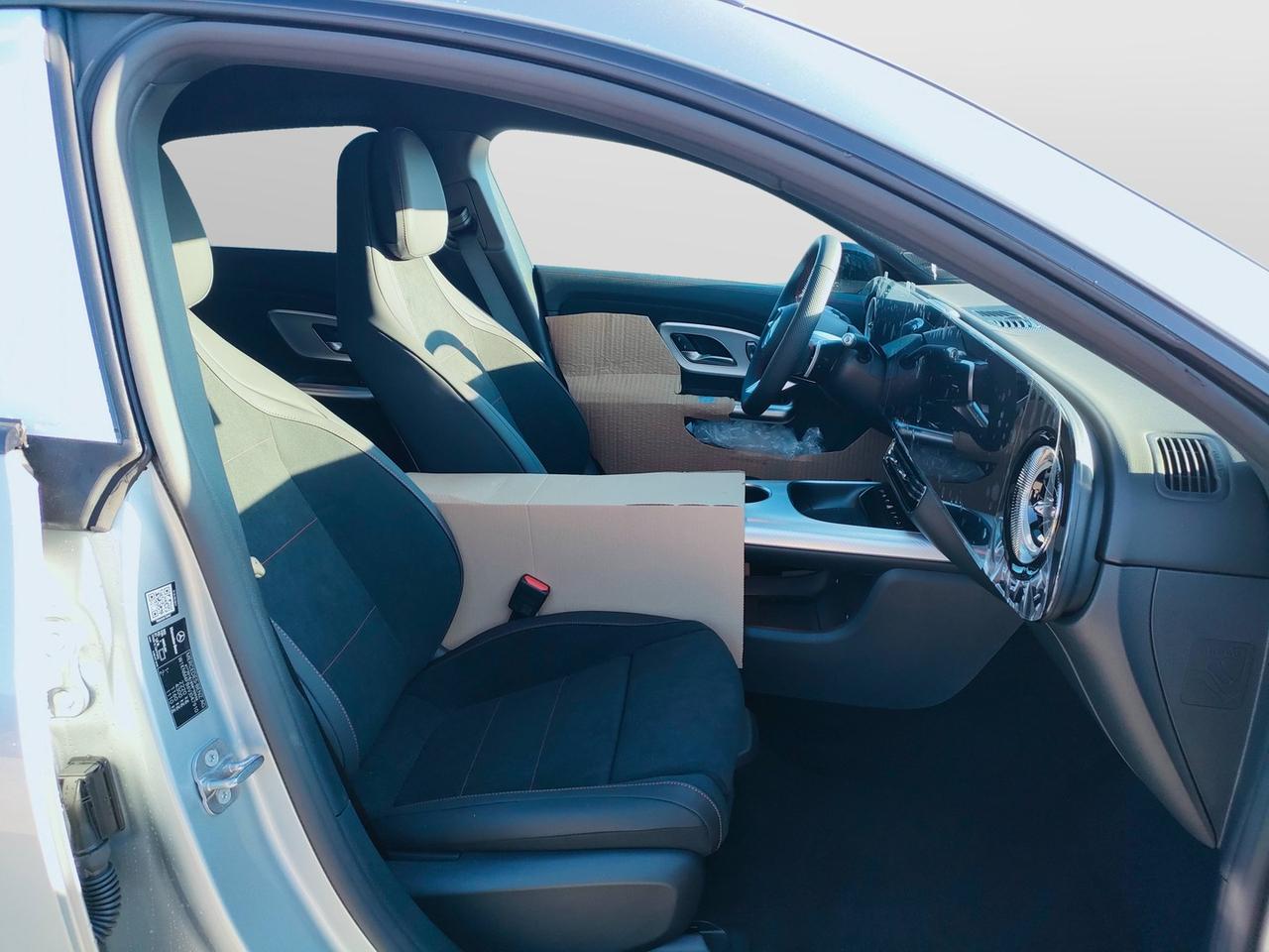 Mercedes-Benz CLA 200 4MATIC Shooting Brake