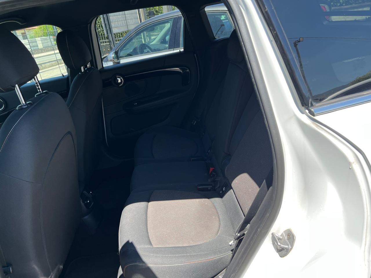 Mini One Countryman 2.0 Cooper D Hype