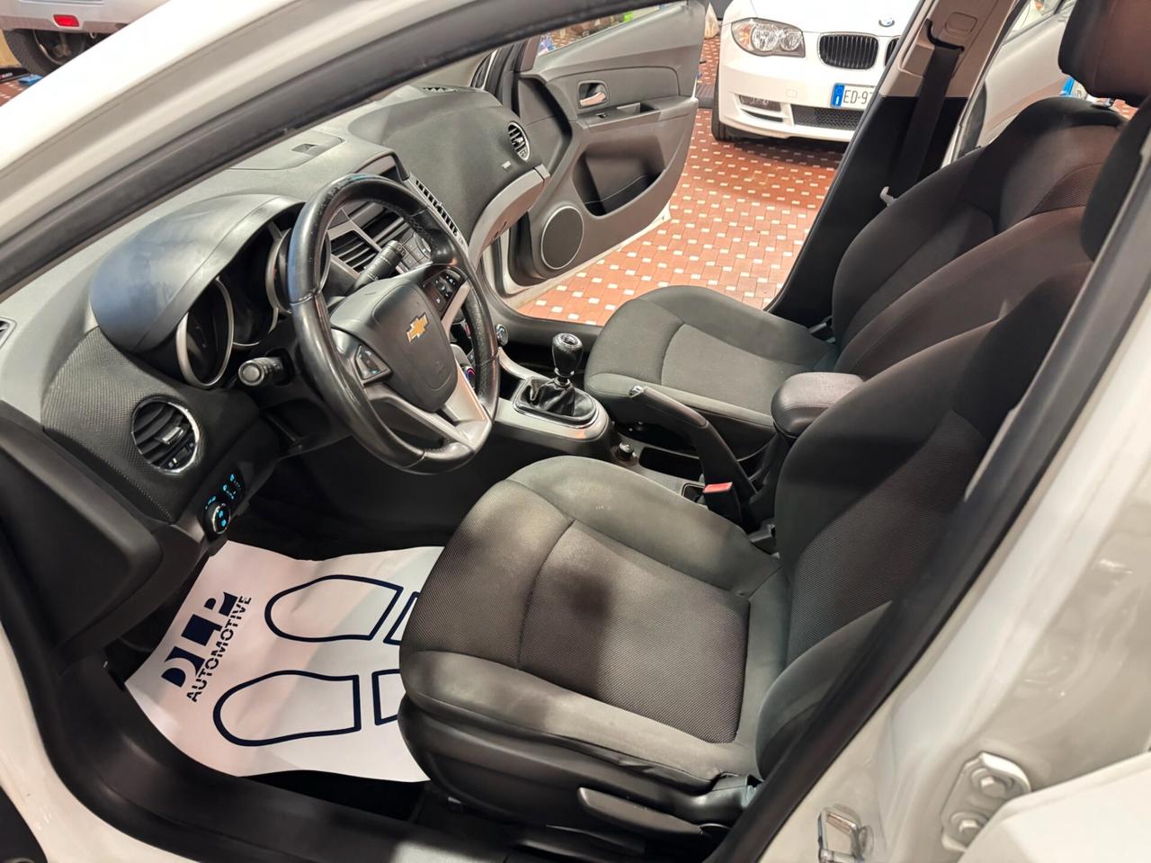 Chevrolet Cruze 1.6 5 porte LT - UNICO PROPRIETARIO