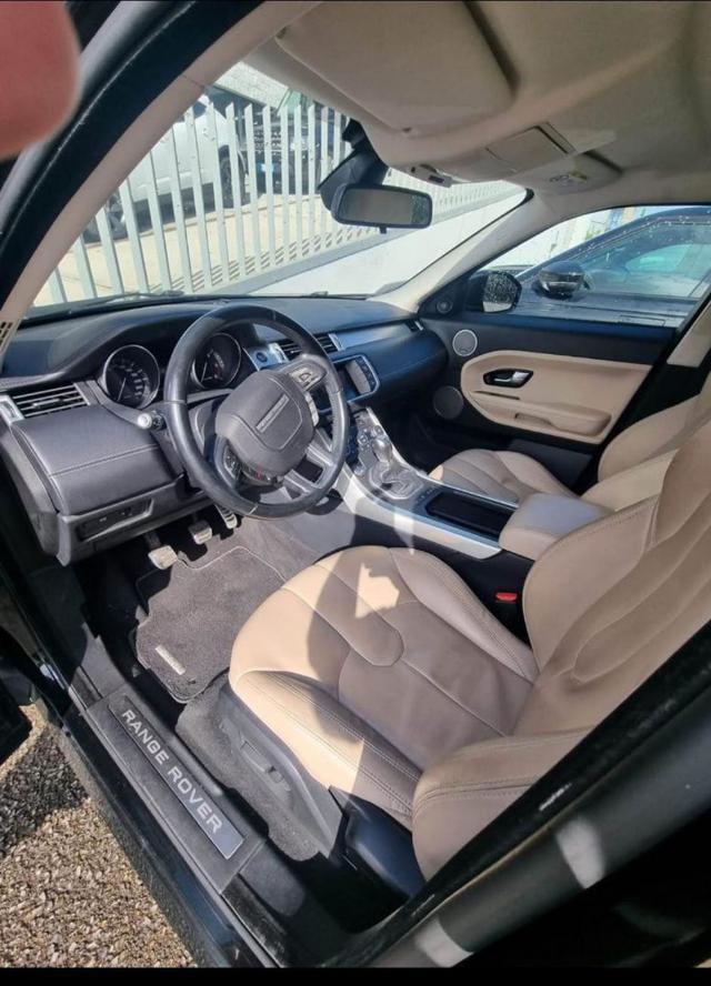 LAND ROVER Range Rover Evoque 2.2 TD4 5p. Prestige