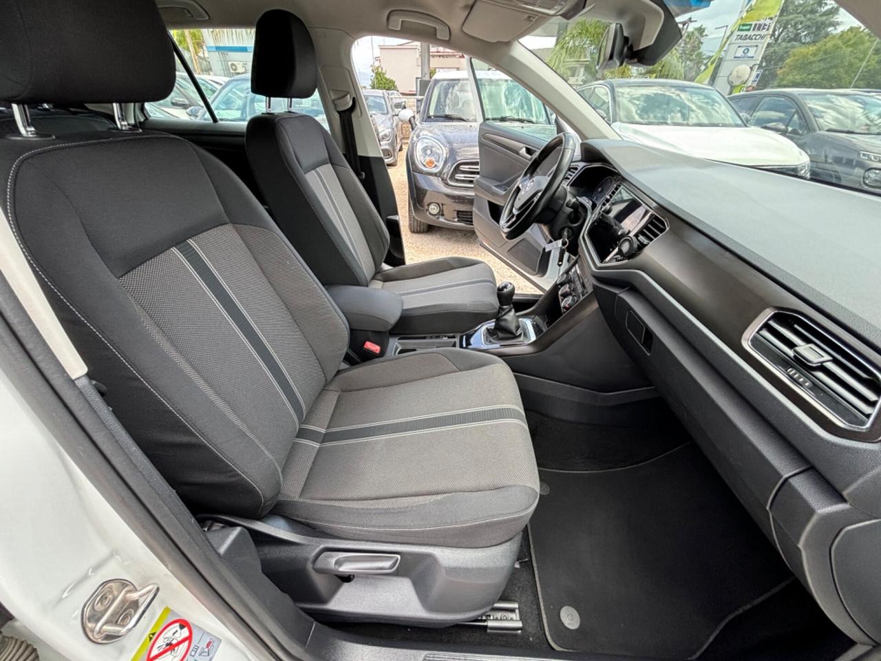 VW T-ROC 1.6 116CV ADVANCED 99.000km