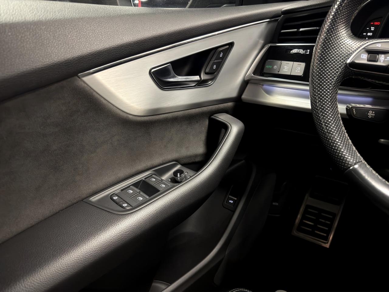 Audi Q8 50 3.0 tdi mhev Sport quattro S-line TETTO