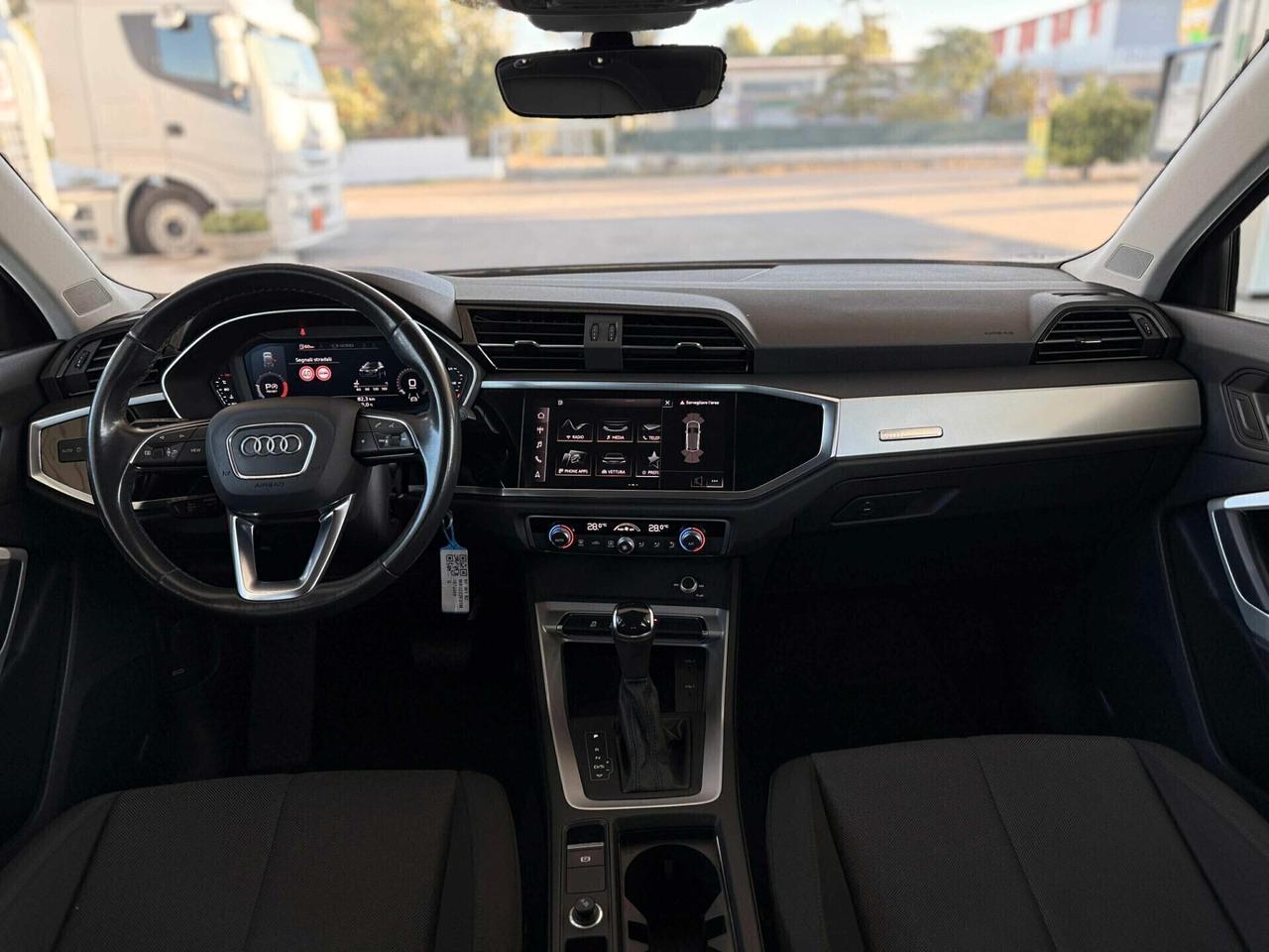 Audi Q3 35 TDI S tronic