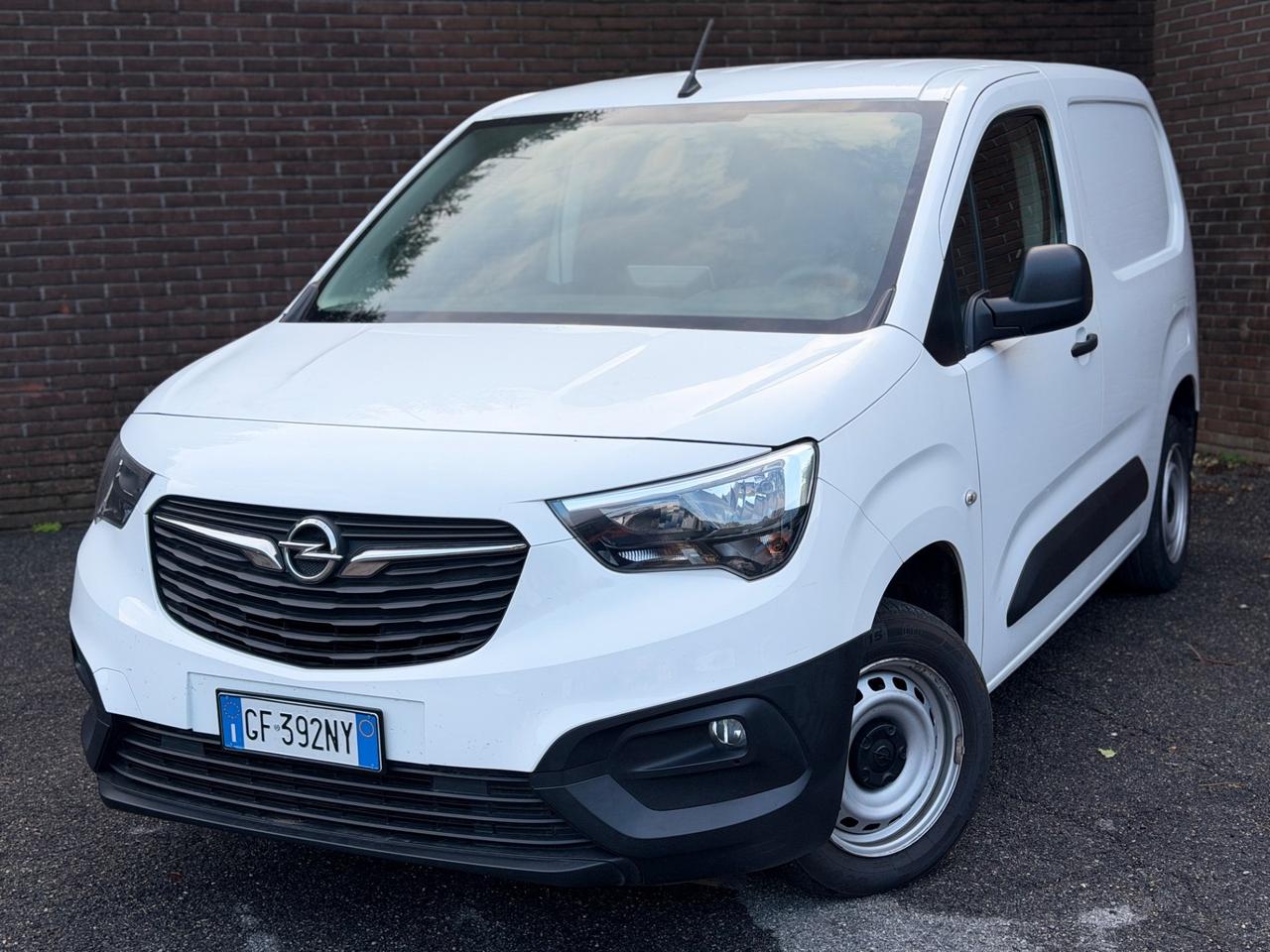 Opel Combo Cargo 1.5 Diesel 100CV S&S PC 650kg Edition
