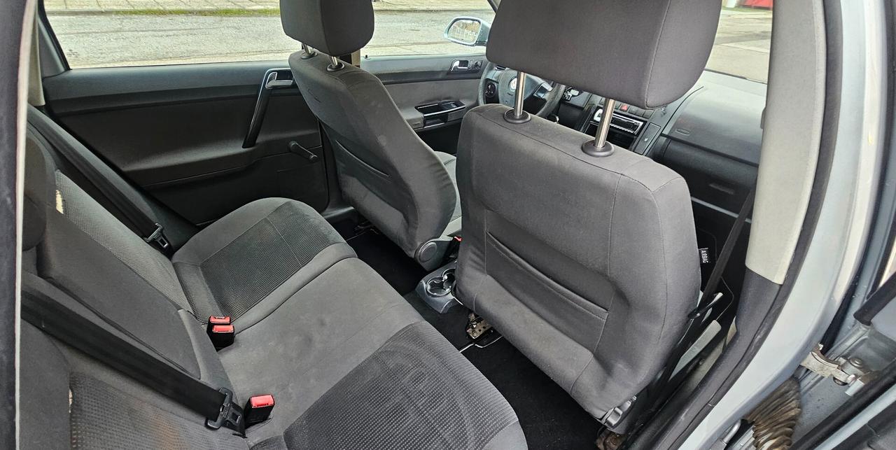 Volkswagen Polo 1.2/70CV 12V 5p. United