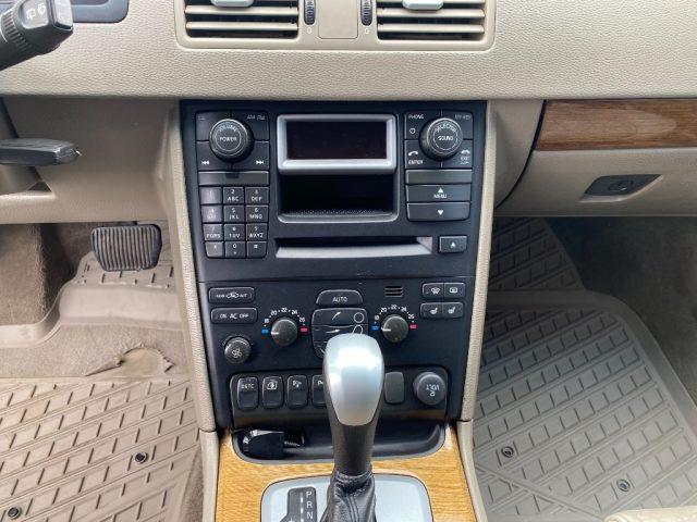 VOLVO XC90 2.4 D5 AWD 4X4 7 POSTI TRAZIONE INTEGRALE