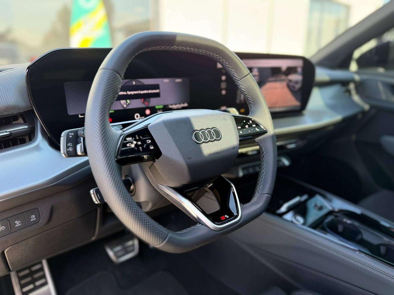 Audi Q3 Sportback 2.0 Tdi S Line 150cv S-Tronic IVA ESPOSTA