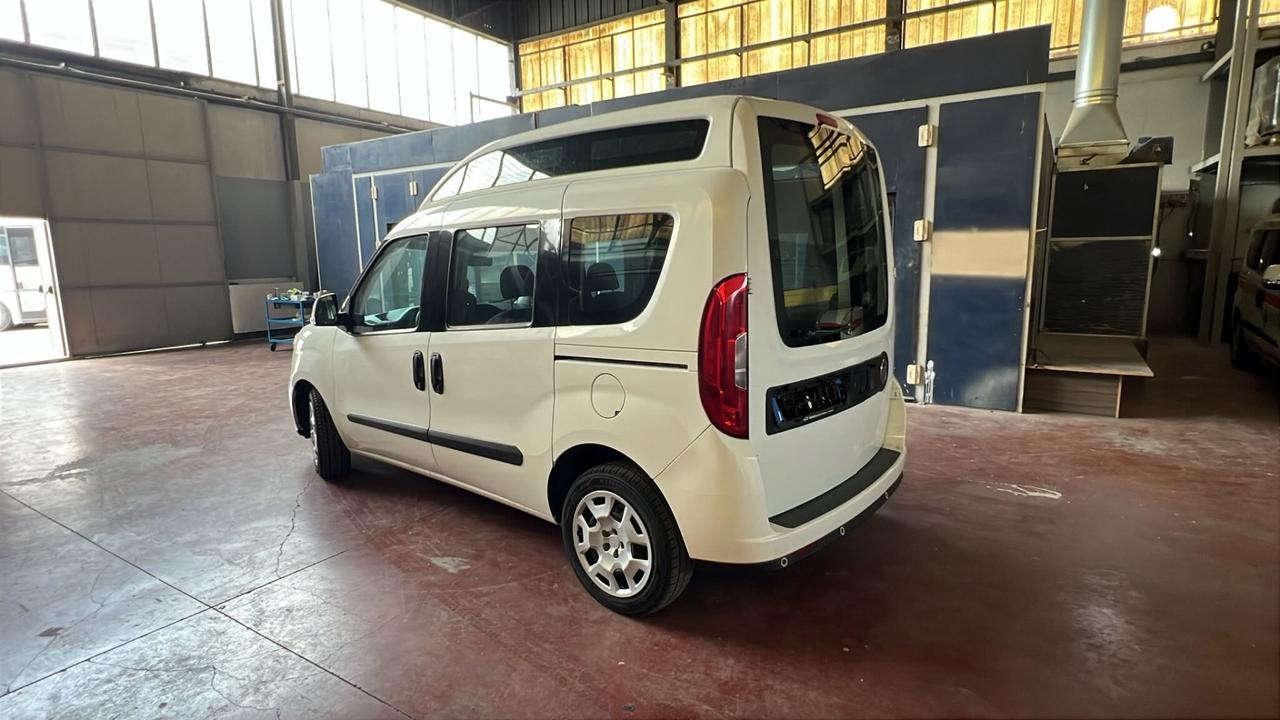 Fiat Doblo Tetto Alto auto per disabili usata
