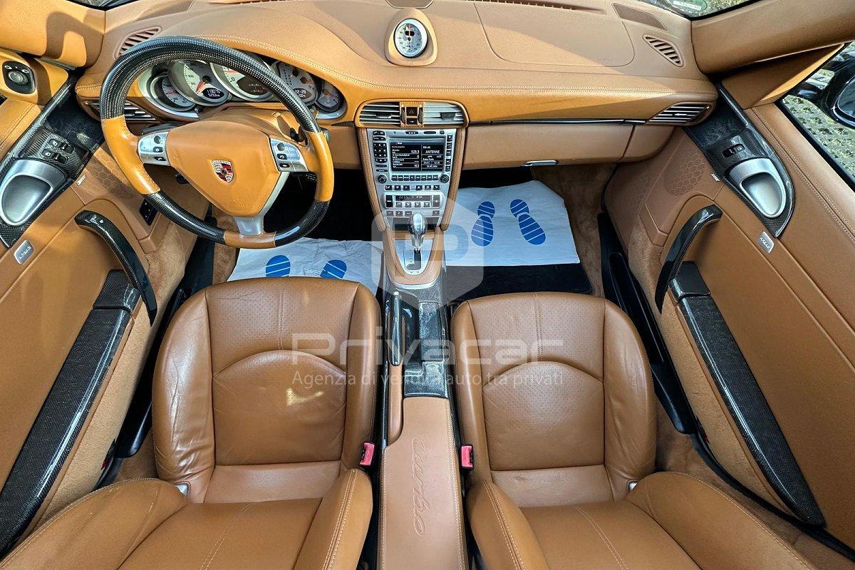 PORSCHE 911 Turbo Coupé