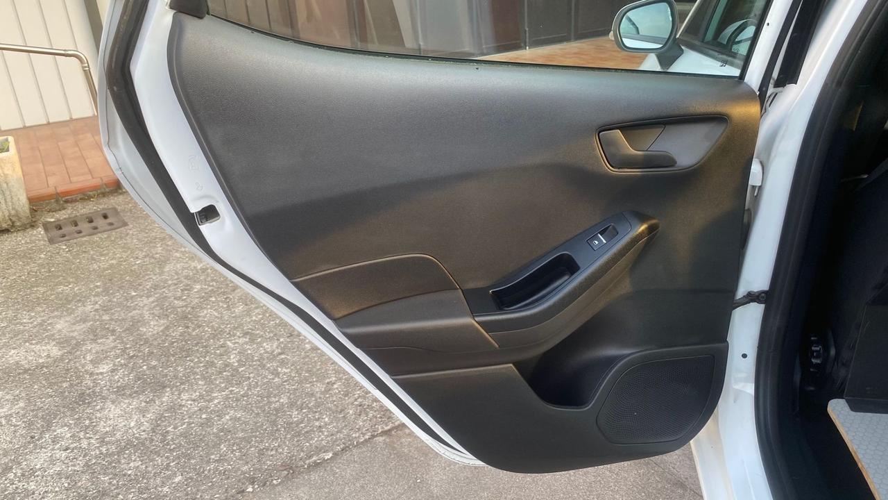 Ford Fiesta 1.5 EcoBlue 5 porte Connect -Van-2posti