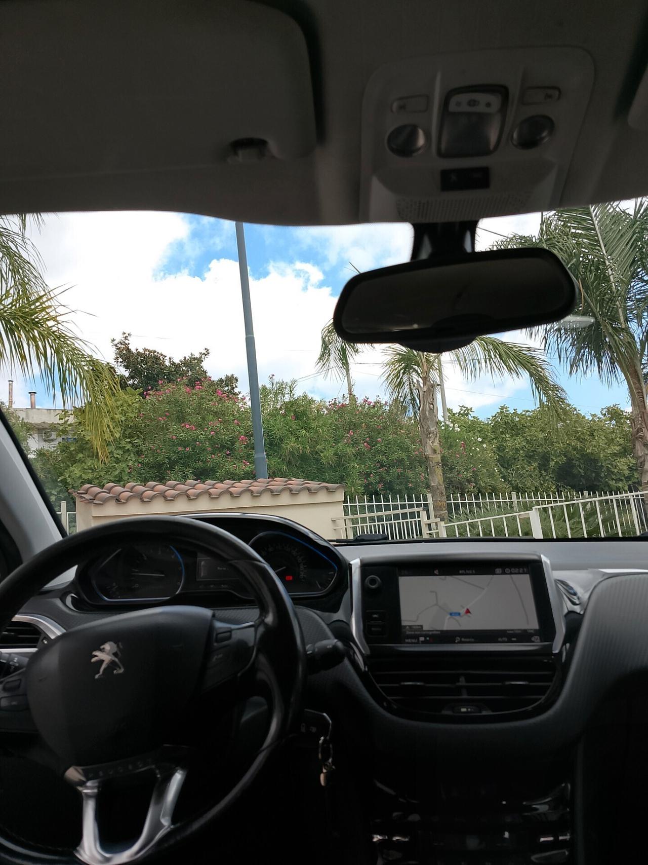 Peugeot 2008 BlueHDi 100 GT Line