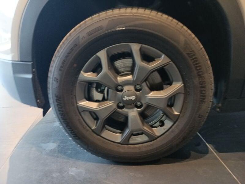 Jeep Avenger e-Hybrid 1.2 MHEV e-Hybrid Turbo Longitude