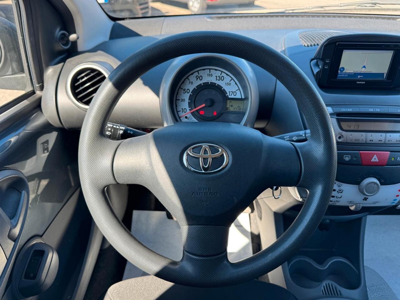 Toyota Aygo 1.0 VVT-I 5P NAVI BLUETOOTH 2011