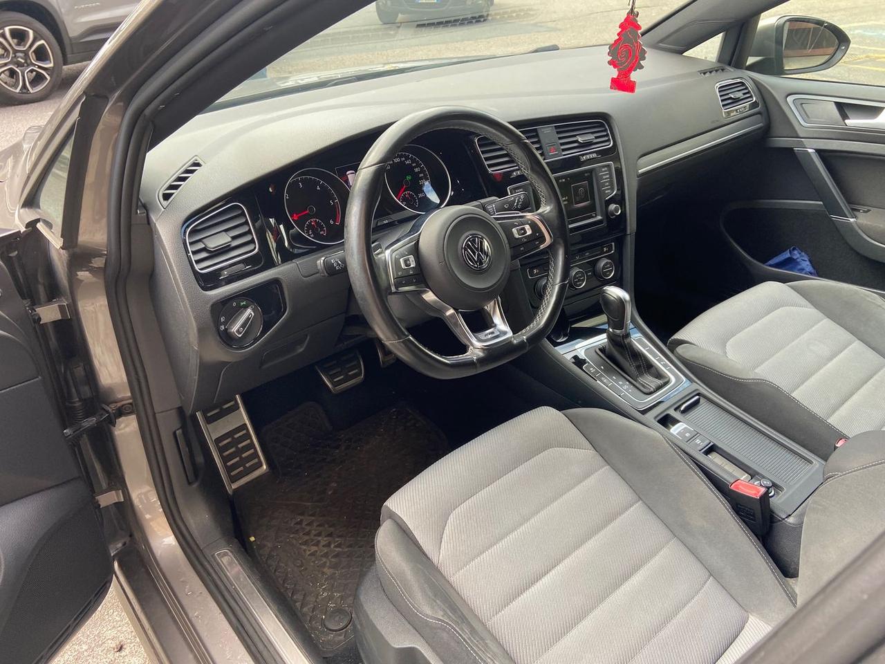 Volkswagen Golf Sport Edition 1.6 TDI BlueM #10426