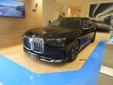 BMW i7 xDrive60 *Pronta consegna