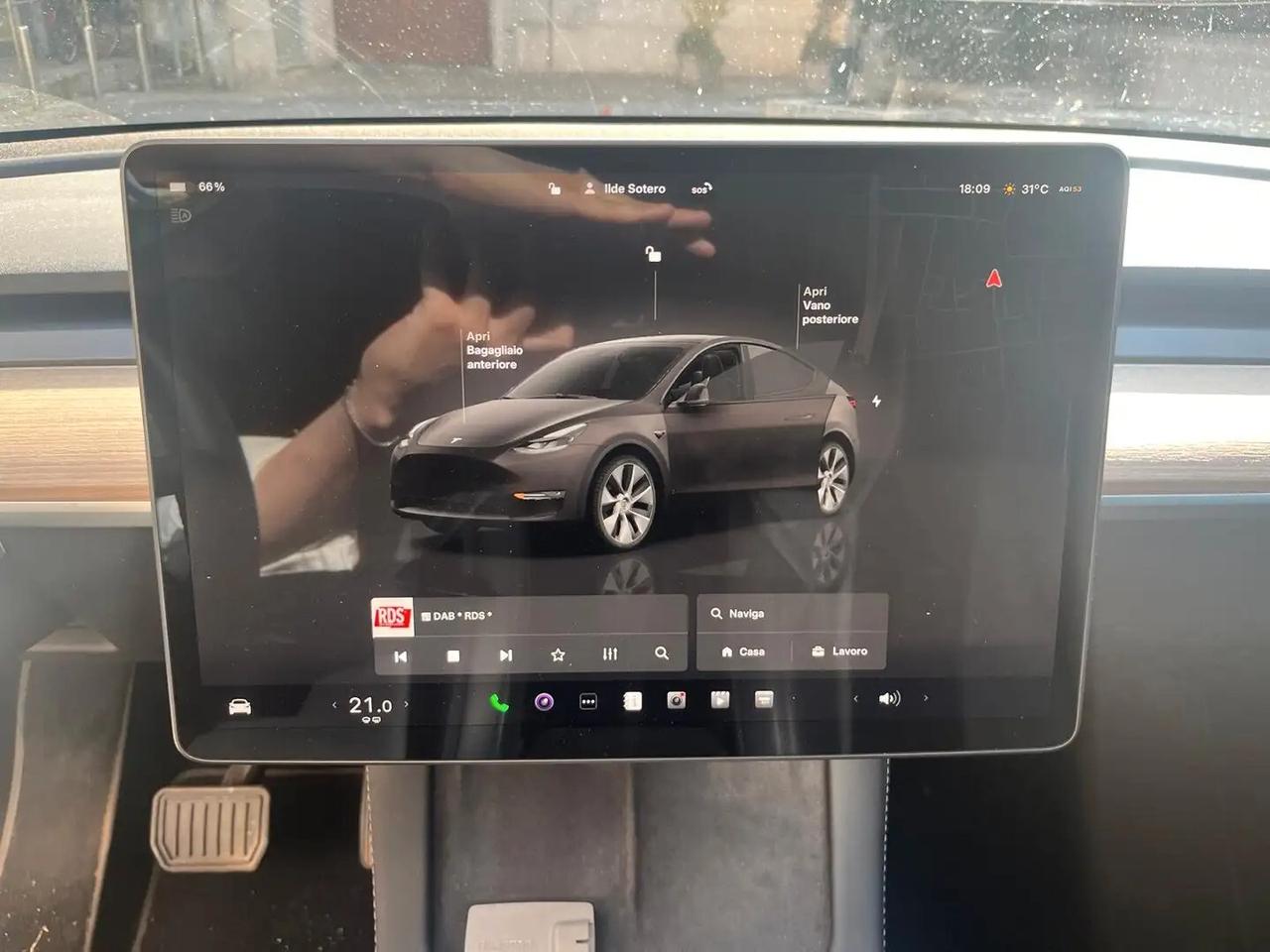 Tesla Model Y Model Y Long Range AWD
