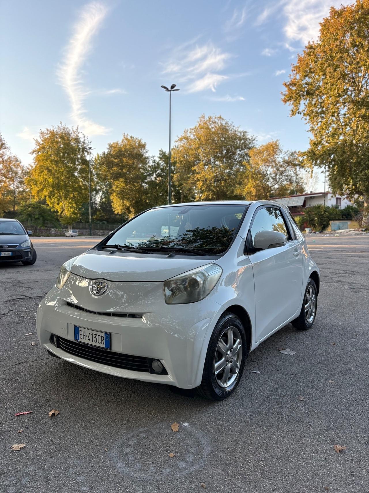 Toyota IQ Automatica 1.0 benzina 68cv