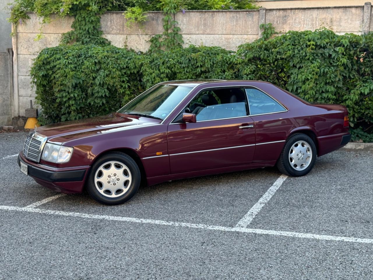 Mercedes-benz CE 200 W124