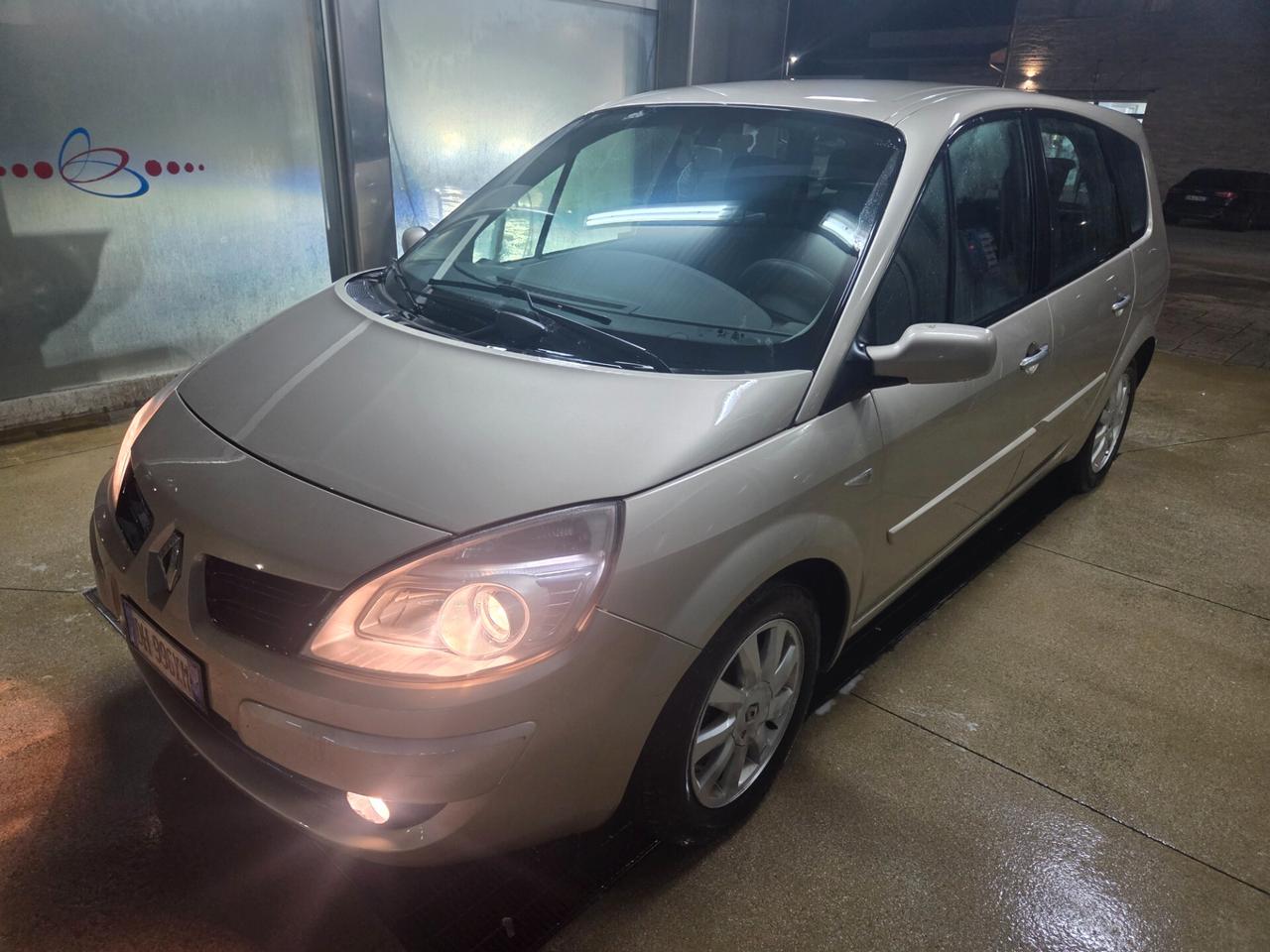Renault Scenic Grand Scénic 1.5 dCi/105CV Dynamique