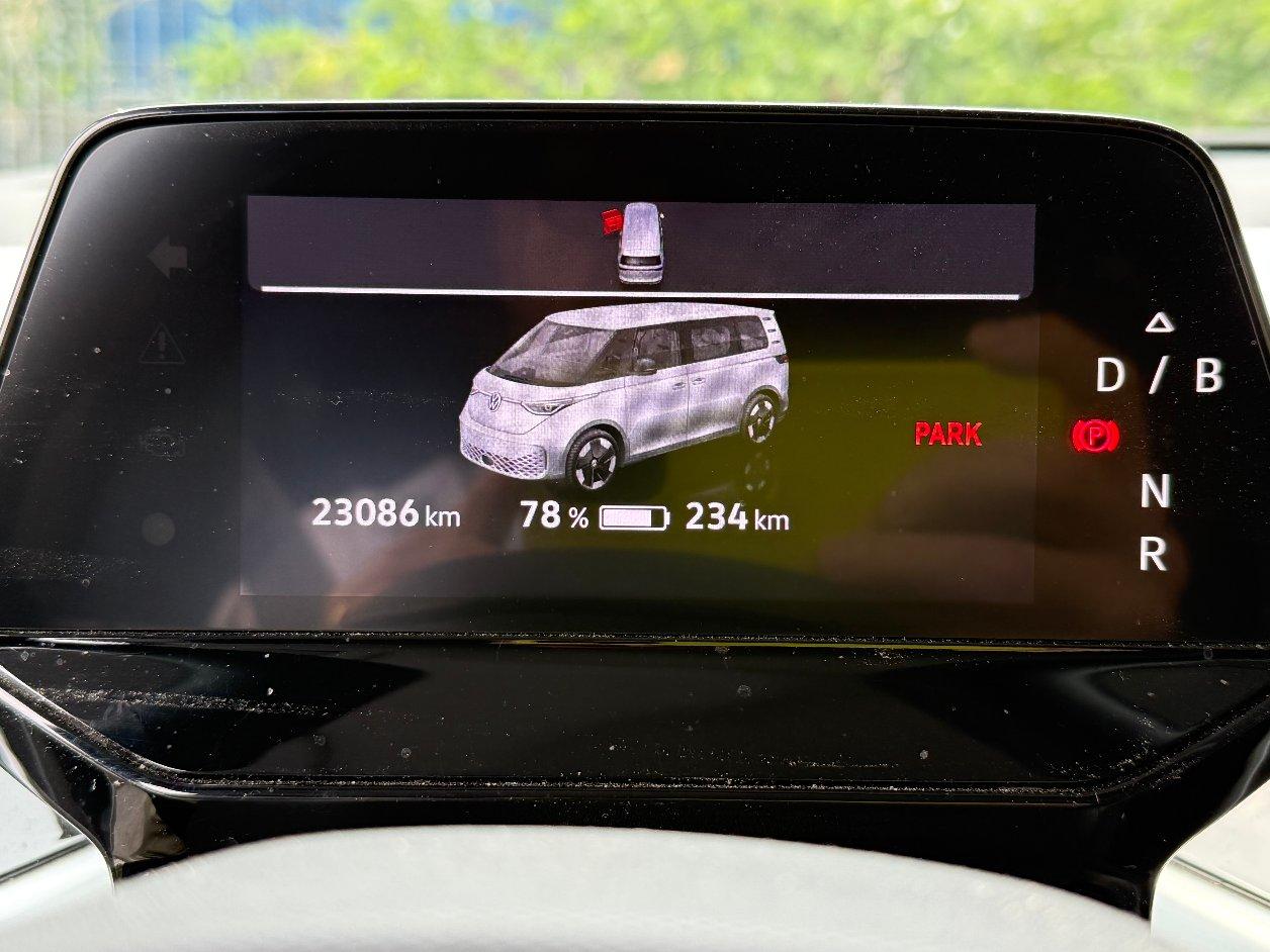 Volkswagen ID.Buzz Pro 150KW - UNIPROPRIETARIO - 23000KM