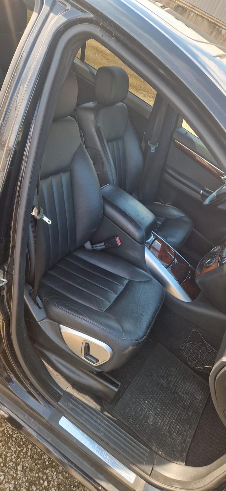 Mercedes-benz R 320 R 320 CDI cat 4Matic